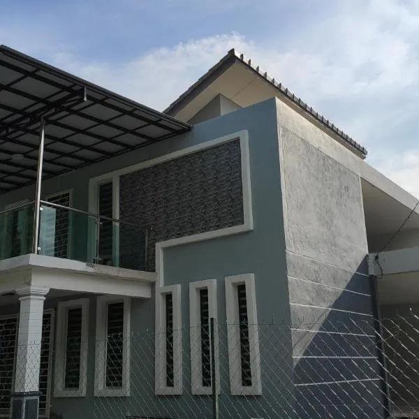 FRA Homestay, hotel in Kuantan