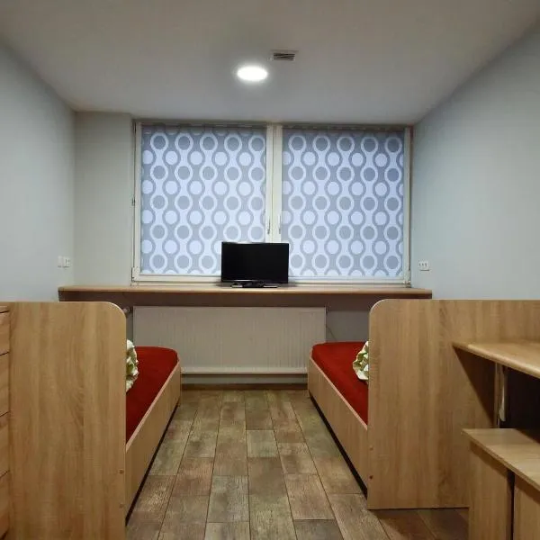 Hostel Laurita, ξενοδοχείο στο Κάουνας