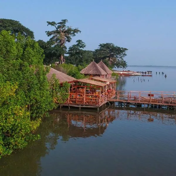 Bintang Bolong Lodge, hotel in Bintang