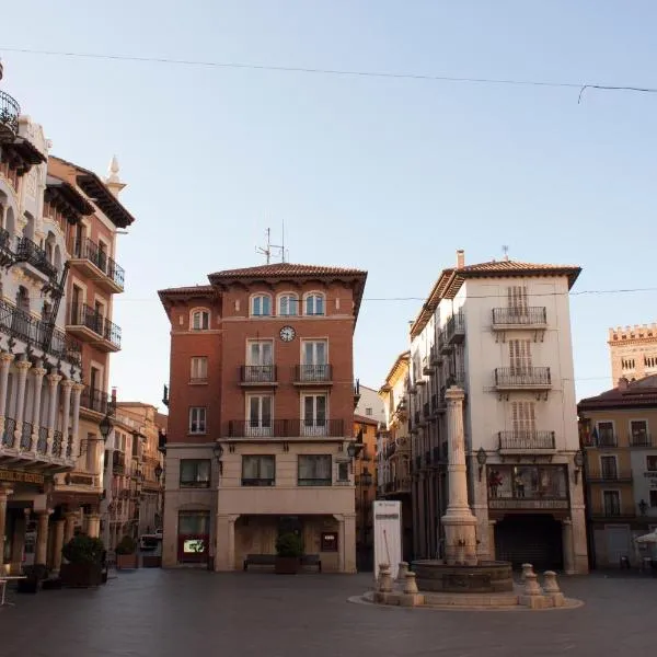 Hotel Torico Plaza, hotel in Teruel