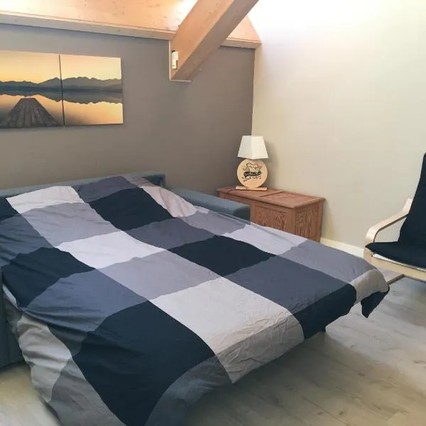 Ecolodge Otra Cosa, Hotel in Mouscron