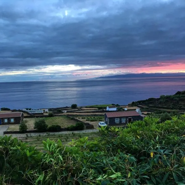 Pico da Vigia、Santa Bárbaraのホテル