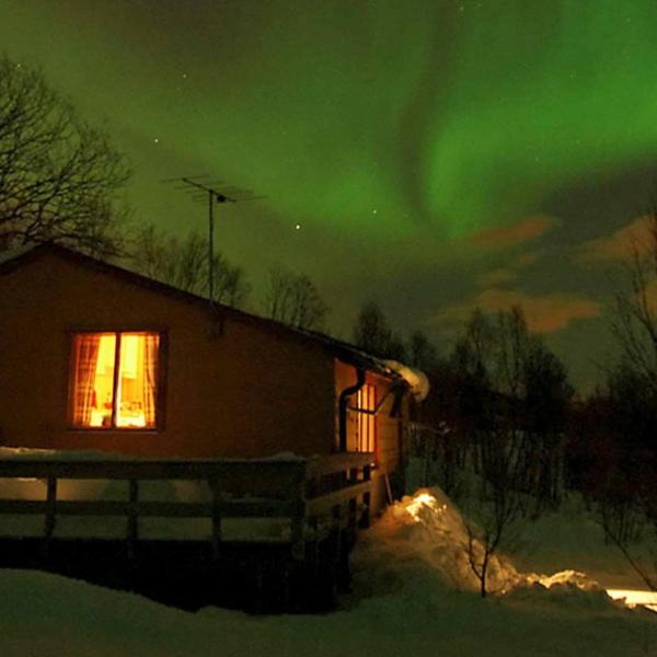 5 person holiday home in Straumsbukta