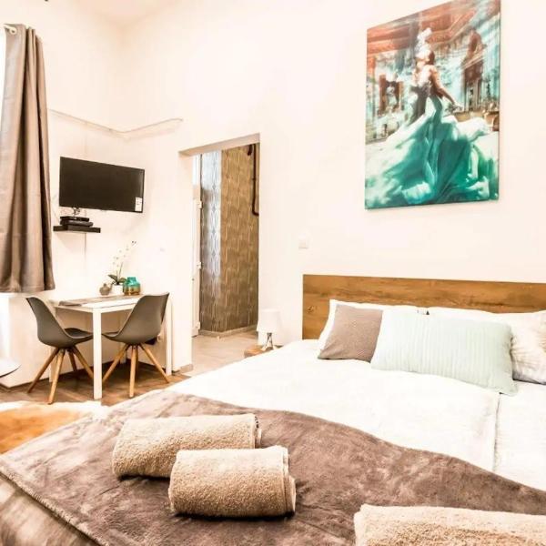 Amazon Apartment near the famous party Boulevard, Будапешт