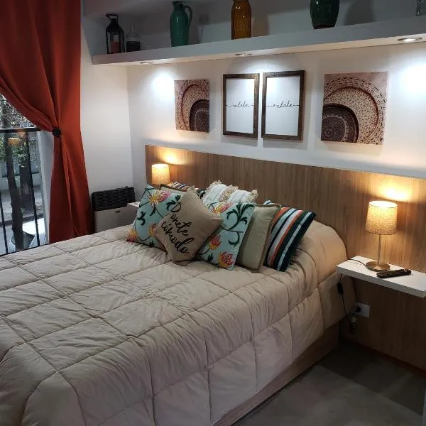 DEPARTAMENTO VERA MUJICA 2 cochera propia incluida, Hotel in Rosario