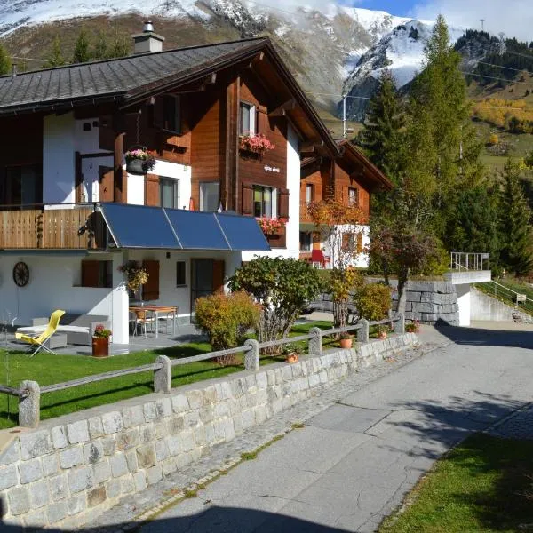 Tgèsa Parde, hotel in Sedrun