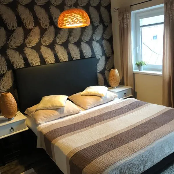 DŮM POD RADNICÍ pokoje, hotel v Žamberku