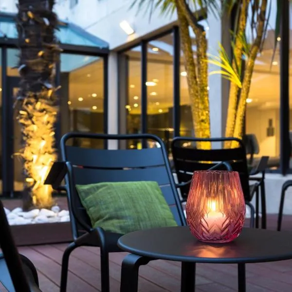 Hôtel Oceania Nantes Aéroport, hotel in Bouguenais
