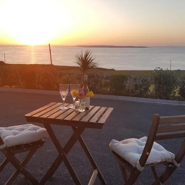 Blue Ocean Guest Suites, hotel in Doolin