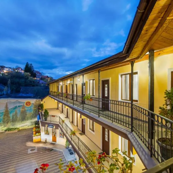 Long Street Hotel, hotel v destinaci Brašov