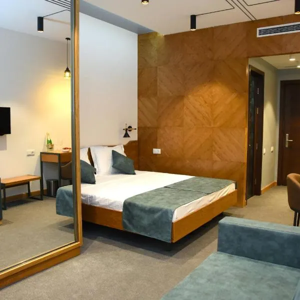 R&R Hotel, Hotel in Jerewan