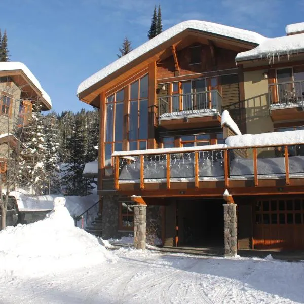 Woodhaven # 8 in Sun Peaks, Hotel in Sun Peaks
