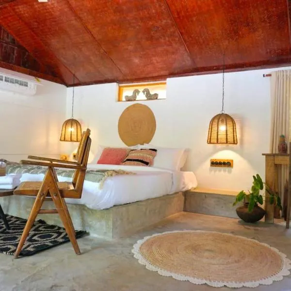 Sunsets and Palm Trees, hotell sihtkohas Alappuzha