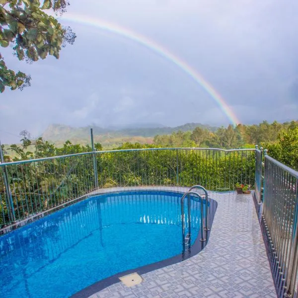 Chrissie's Hotel, hotel in Thekkady