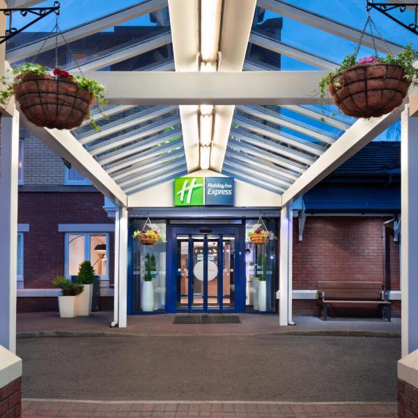 Holiday Inn Express Strathclyde Park M74, Jct 5, an IHG Hotel