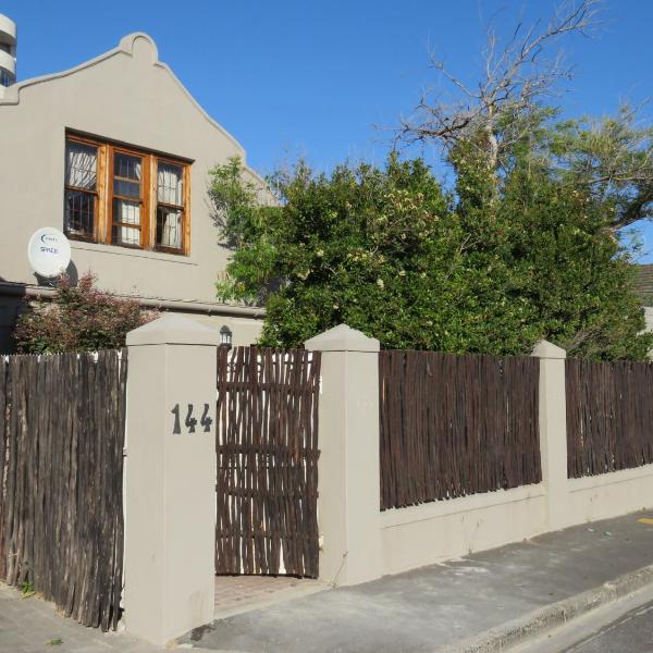 Winelands beach cottage