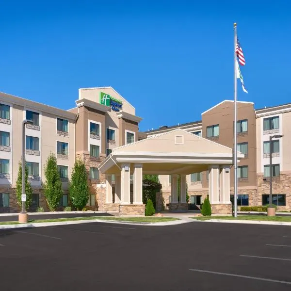 Holiday Inn Express & Suites Orem-North Provo, hotel v destinaci Orem