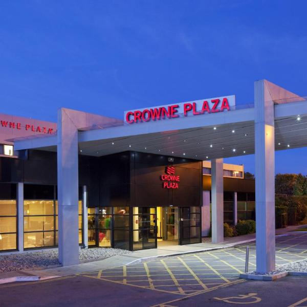 Crowne Plaza Manchester Airport, an IHG Hotel