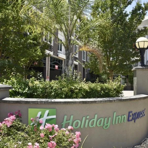 Holiday Inn Express Windsor Sonoma Wine Country by IHG, hotel v mestu Windsor