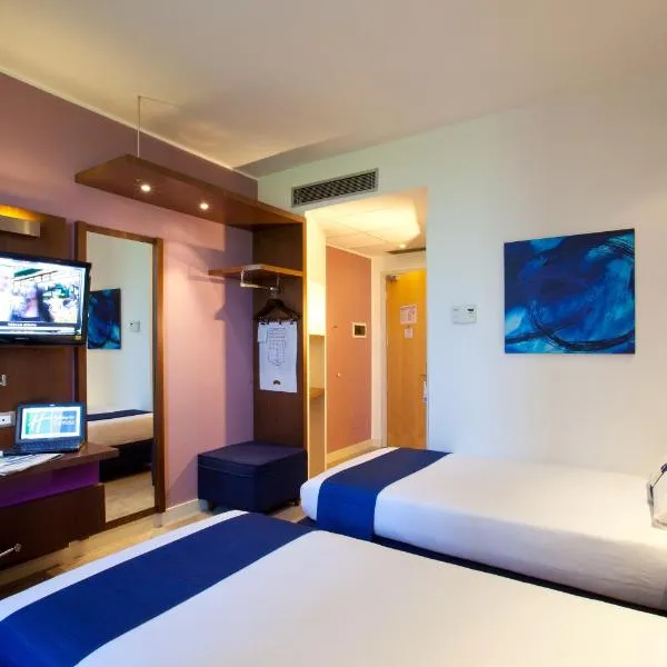 Holiday Inn Express Reggio Emilia by IHG, ξενοδοχείο στη Ρέτζιο Εμίλια