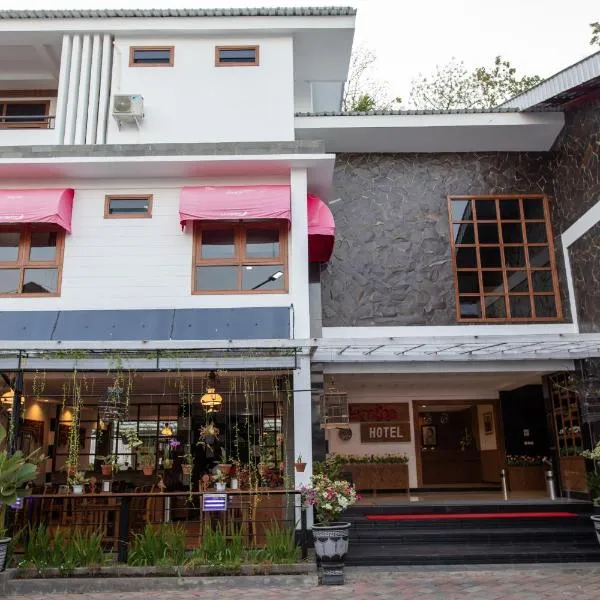 Baratha Hotel & Resto, hotel in Bondowoso