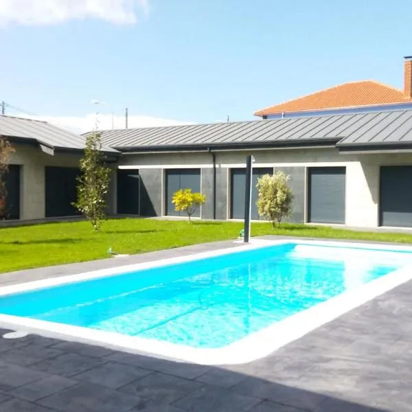 Carballos Altos-Apartamentos Turísticos, hôtel à Arzúa