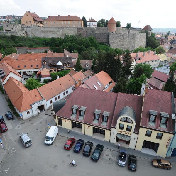 Hotel Minaret&Étterem