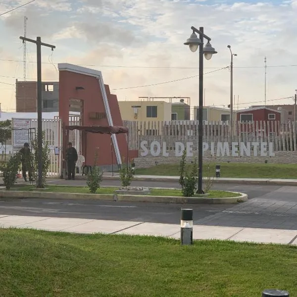 Home near Pimentel beach with parking, Hotel in Chiclayo