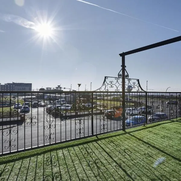 Fabrik Apartments - Harrowside by Blackpool Service Apartements, hotel in Blackpool