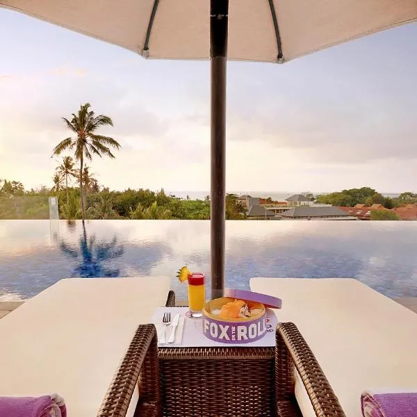 FOX Hotel Jimbaran Beach Bali，位于金巴兰的酒店