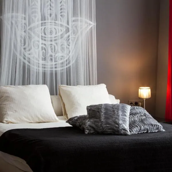 Hotel Matuchi, hotel em Maastricht