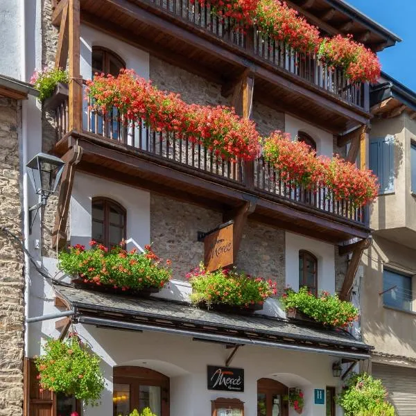 Hotel Fonda Merce, hôtel à Llívia
