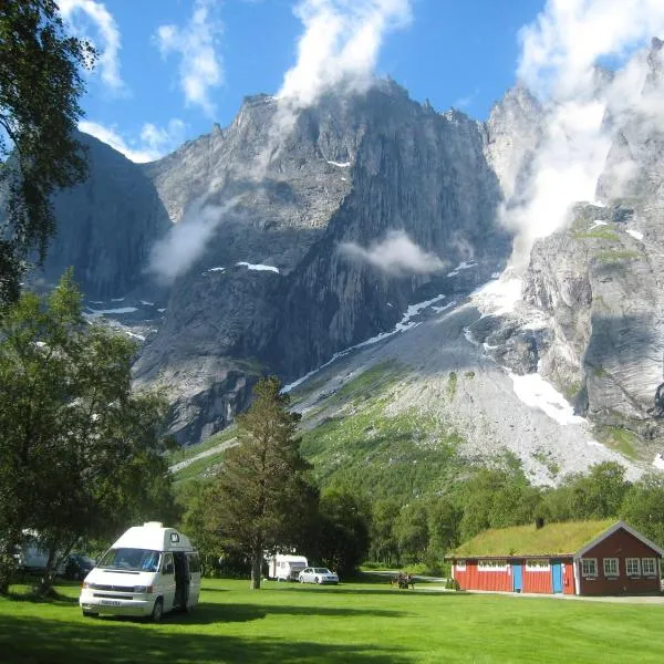 Trollveggen Camping, hôtel à Åndalsnes