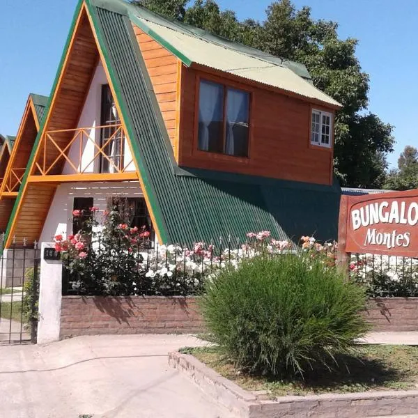 Bungalow Montes、エル・ボルソンのホテル