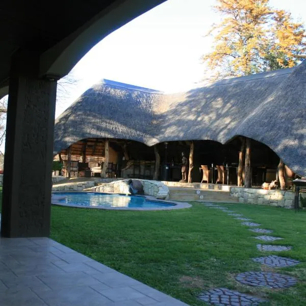 AFRICAN DREAMS GUESTHOUSE, hotel in Okahandja