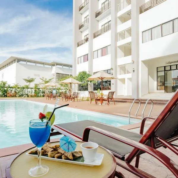Raia Hotel & Convention Centre Terengganu，位于瓜拉丁加奴的酒店