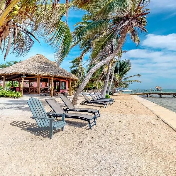 Coral Reef Condo (#30 @ Caribe Island), ξενοδοχείο σε San Pedro