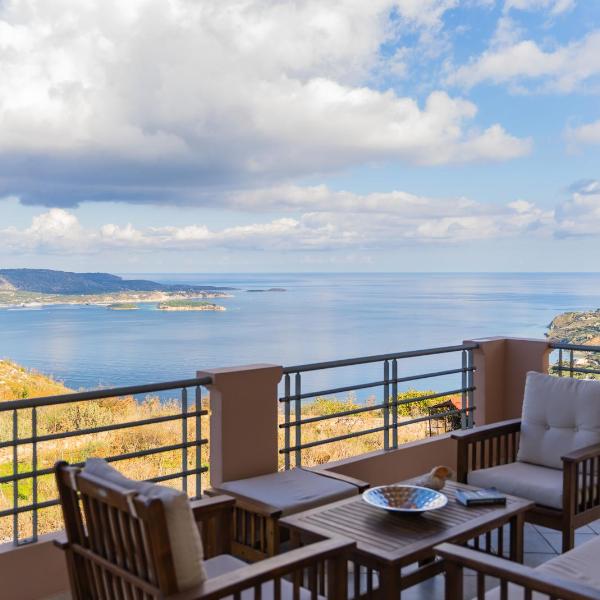 Deluxe Villa Kamba with Sea View
