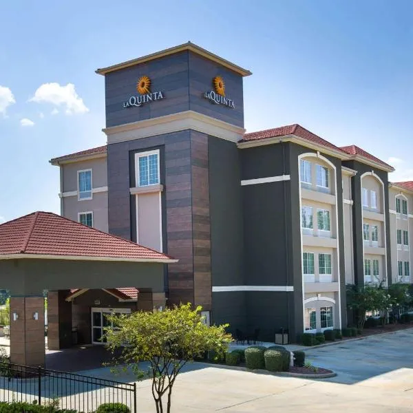 La Quinta by Wyndham Tupelo, hotel a Tupelo