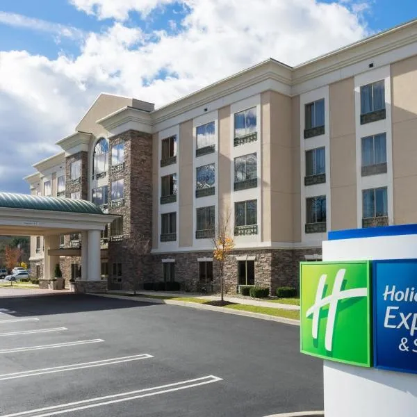 Holiday Inn Express and Suites Stroudsburg-Poconos by IHG, hótel í Stroudsburg