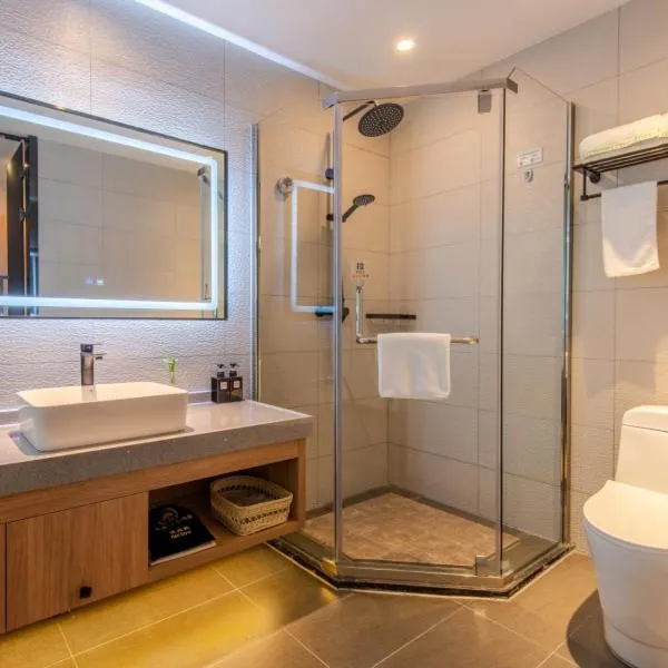 GreenTree Inn Hefei Changjiang West Road Zhenxing Road Subway Station Jiaqiao Yueshan International Business Hotel, hotel Hofejben