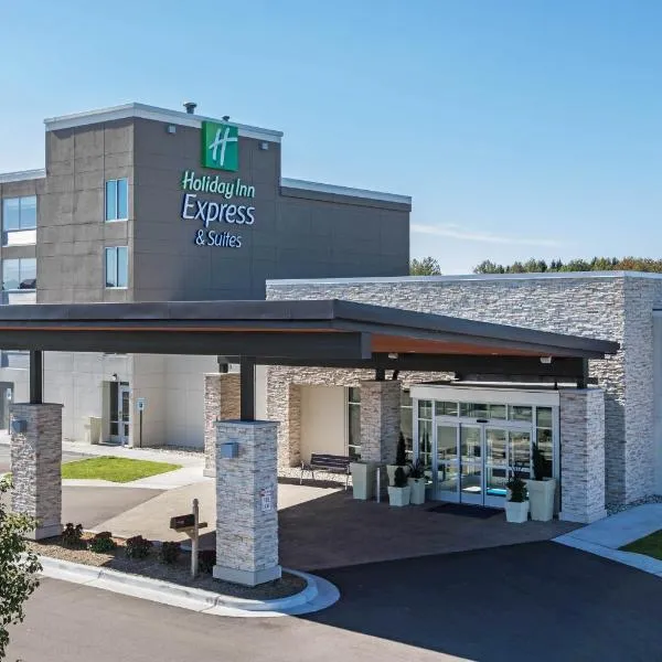Holiday Inn Express & Suites Ludington by IHG, hotel a Ludington