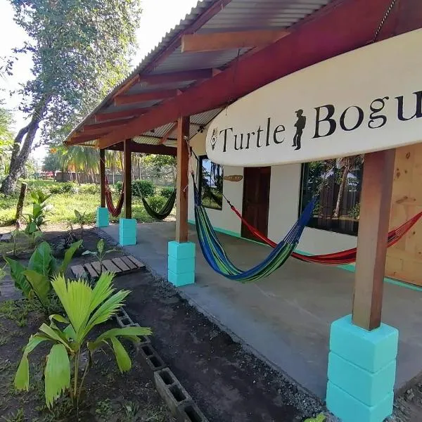 Casa turtle Bogue, Hotel in Tortuguero