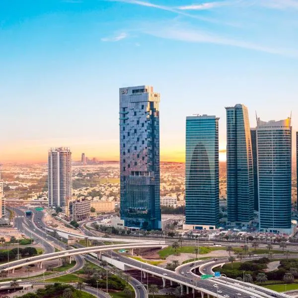 Taj Jumeirah Lakes Towers, hotel in Dubai