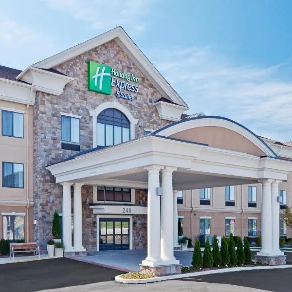Holiday Inn Express Hotel & Suites Warminster-Horsham by IHG、ウォーミンスターのホテル