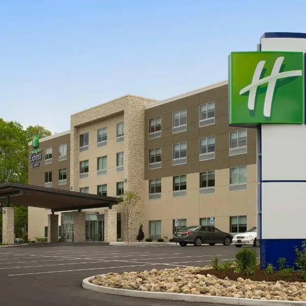 Holiday Inn Express & Suites by IHG Altoona by IHG, hotel em Altoona