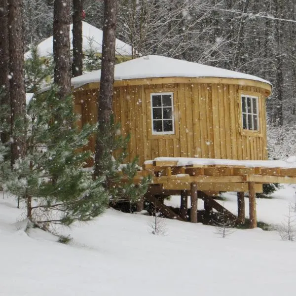 La Maison sous les arbres, hotel sa Saint Roch de Mekinac