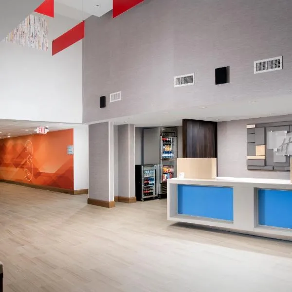 Holiday Inn Express & Suites College Park - University Area by IHG, hotel em College Park