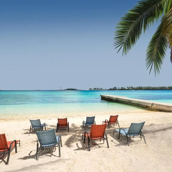 Holiday Inn Express & Suites Nassau by IHG, hotel a Nassau