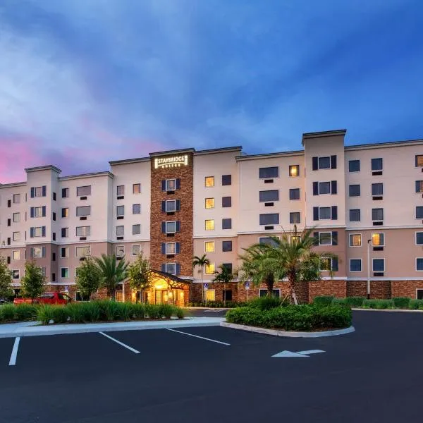 Staybridge Suites - Fort Lauderdale Airport - West by IHG, ξενοδοχείο σε Davie